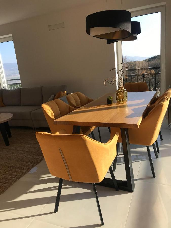 S Vyhliadkou Apartment